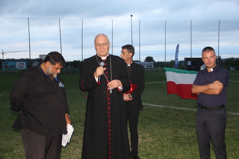 Campo sportivo Villanova - Inaugurata l'illuminazione con la Nazionale Attori