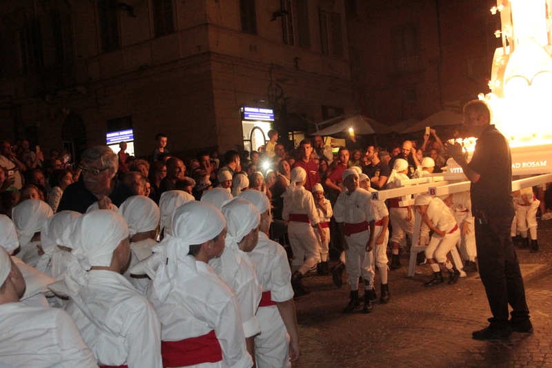 Luce di Rosa - il 51° Trasporto della MInimacchina del Centro Storico