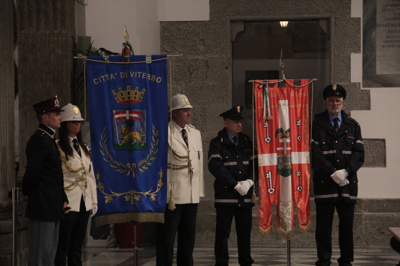Seicento anni di devozione per la Madonna della Quercia - L'apertura della porta santa