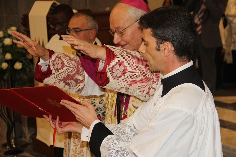 Seicento anni di devozione per la Madonna della Quercia - Il rinnovo del Patto d'amore