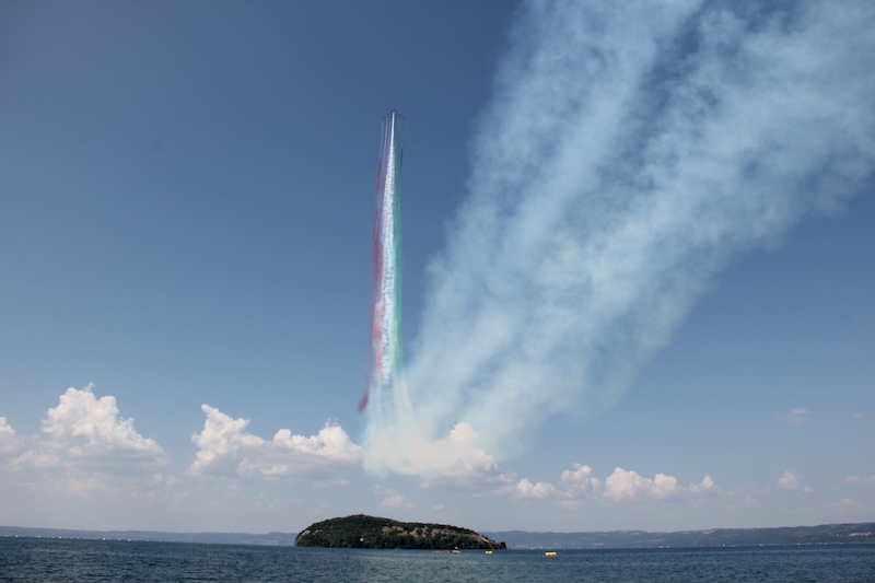 Le esibizioni dal lungolago