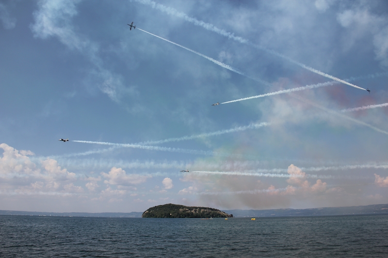 Le esibizioni dal lungolago