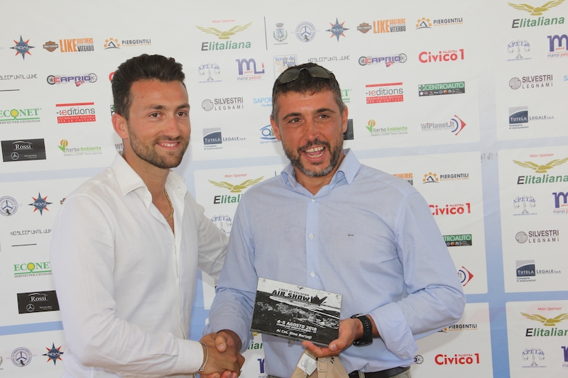 Le premiazioni dal lungolago