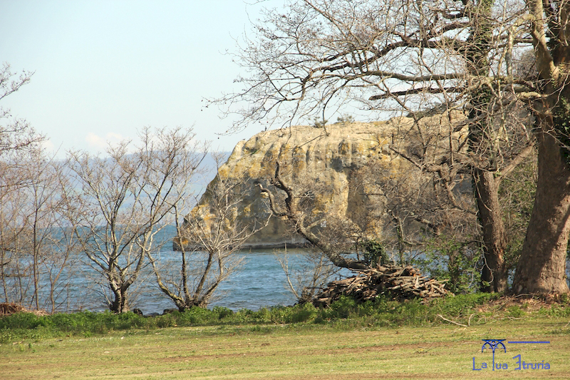 Lo spettacolo unico della Giornata Fai a Capodimonte e Isola Bisentina