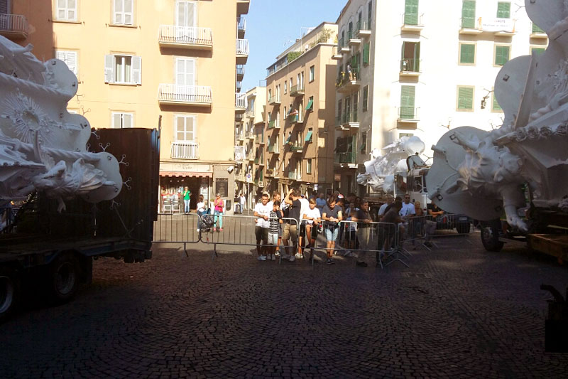 Il montaggio di Gloria a San Sisto