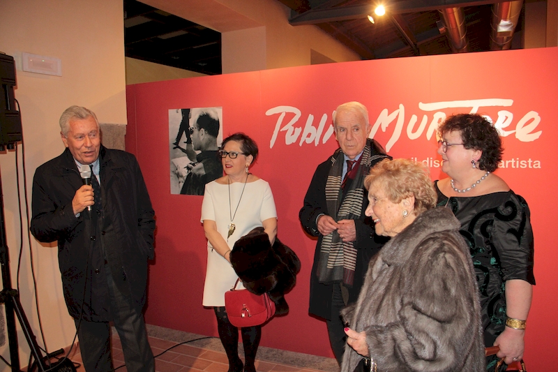 L'inaugurazione della mostra dedicata al centenario dalla nascita di Muratore