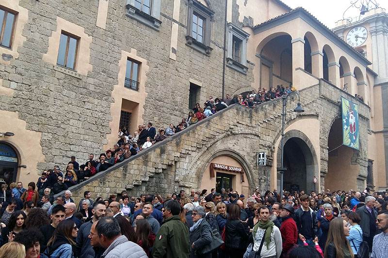 La processione del Cristo Risorto a Tarquinia