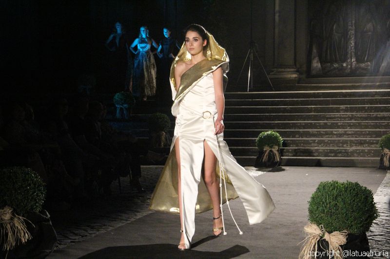 Duomo sotto le stelle - la sfilata