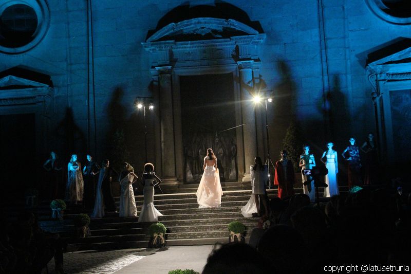 Duomo sotto le stelle - la sfilata