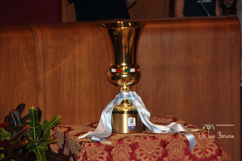 La SS. Lazio Premiata al Campidoglio - La Coppa