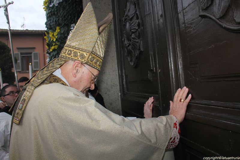 Apertura Porta Santa Chiesa della Trinità