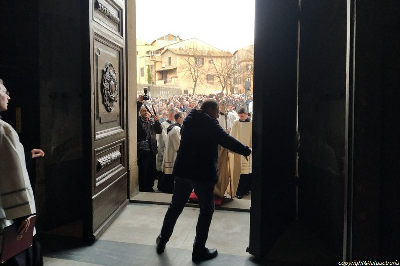 Apertura Porta Santa Chiesa della Trinità