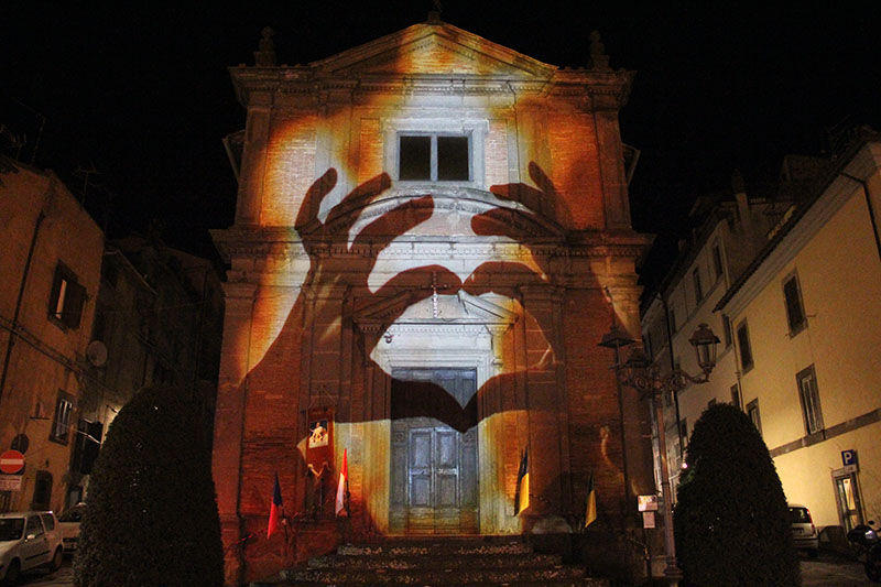 Video mapping del sacro fuoco sulla chiesa di Sant'Antonio