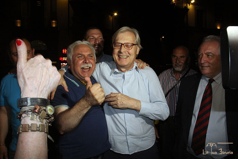 Frontini sindaco - la festa in piazza