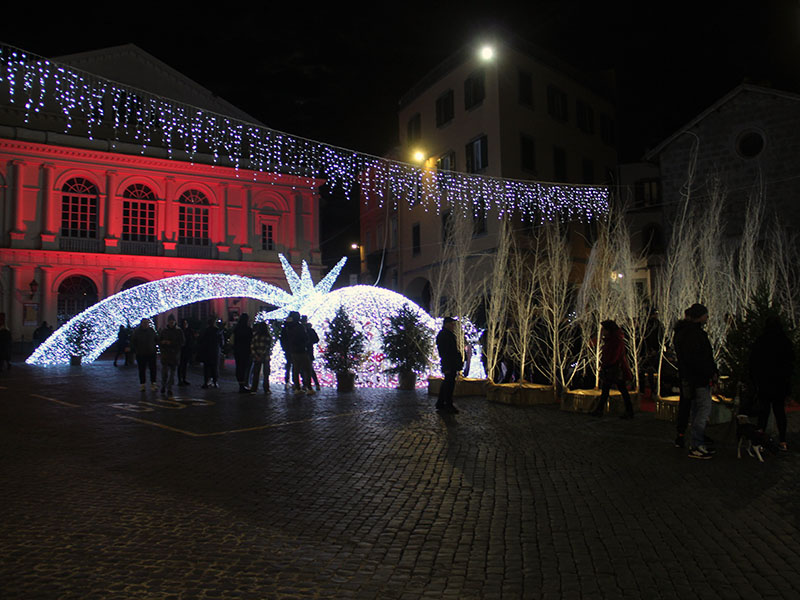Natale 2022 - accensione allestimenti