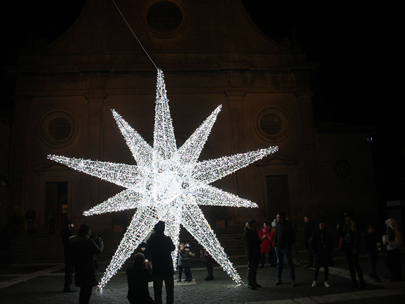 Natale 2022 - accensione allestimenti