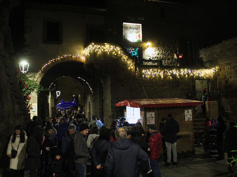 Natale 2022 - accensione allestimenti