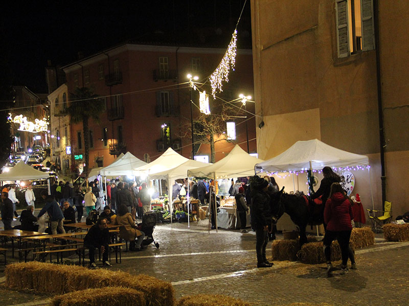 Natale 2022 - accensione allestimenti