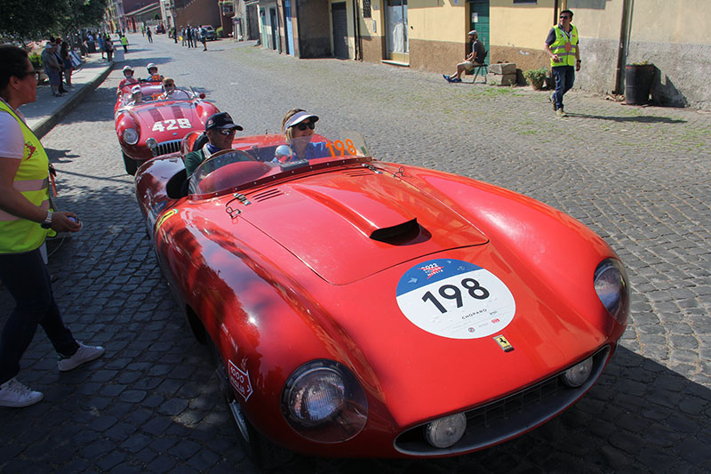 Mille Miglia 2022 - il passaggio a Marta