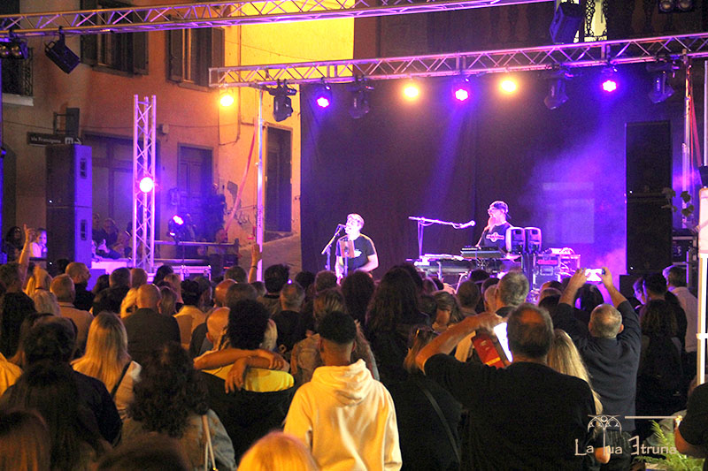 Omaggio a Vasco Rossi - Alberto Rocchetti acustico con Alex Masio
