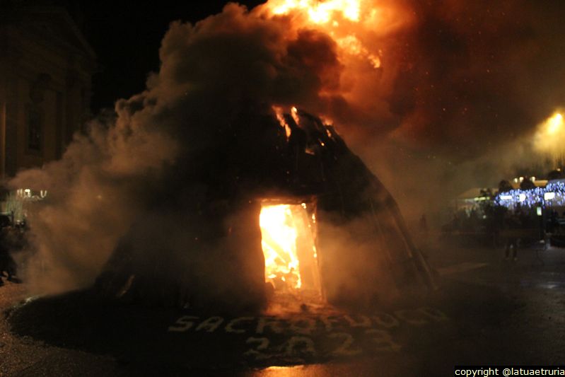 Sacro Fuoco di Sant'Antonio 2023