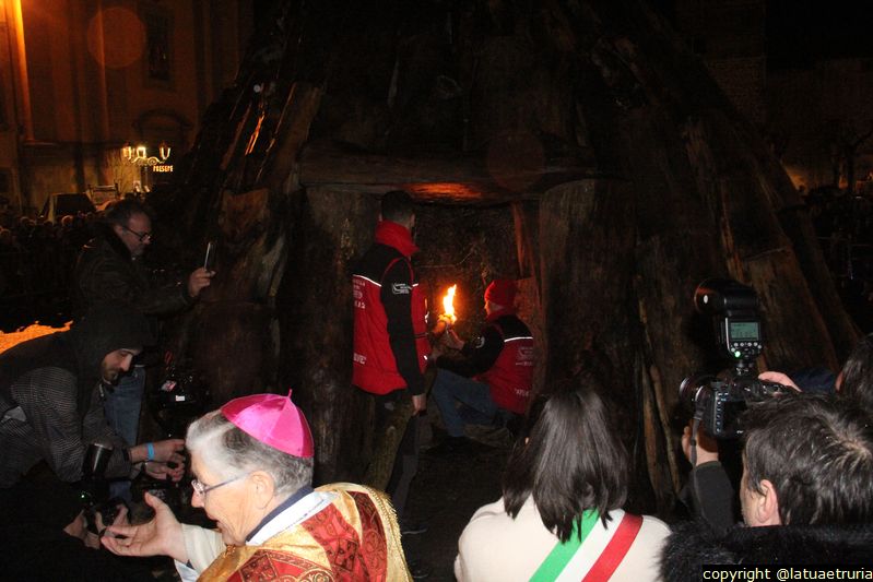 Sacro Fuoco di Sant'Antonio 2023