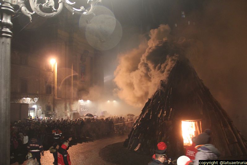 Sacro Fuoco di Sant'Antonio 2023