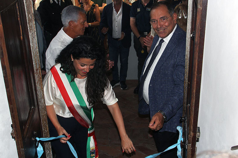 Inaugurata la mostra al Santuario di Santa Rosa