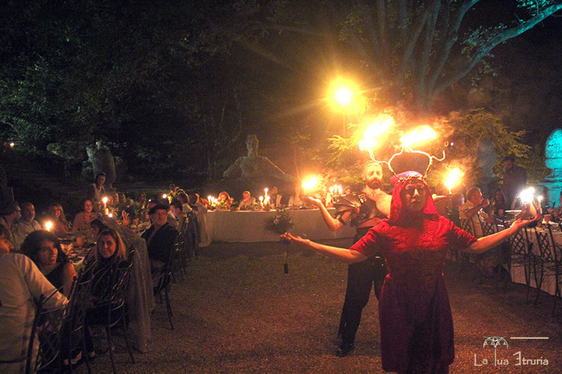 A cena con Vicino Orsini nel Sacro Bosco