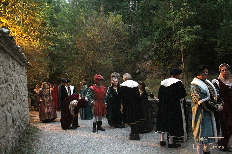 A cena con Vicino Orsini nel Sacro Bosco