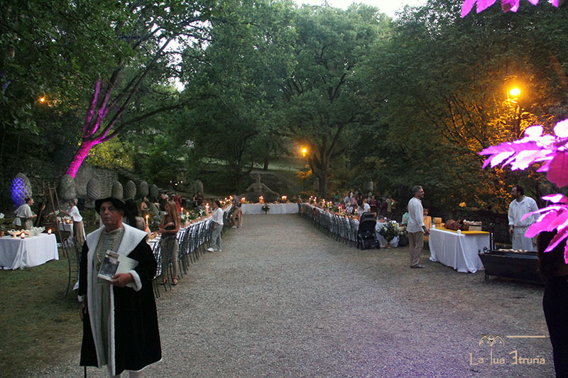 A cena con Vicino Orsini nel Sacro Bosco