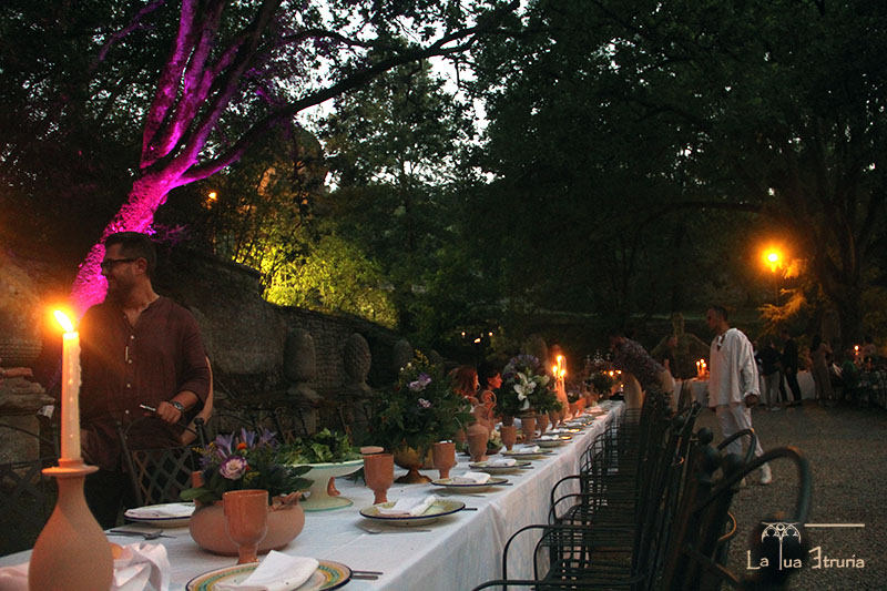 A cena con Vicino Orsini nel Sacro Bosco