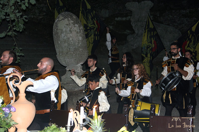 A cena con Vicino Orsini nel Sacro Bosco