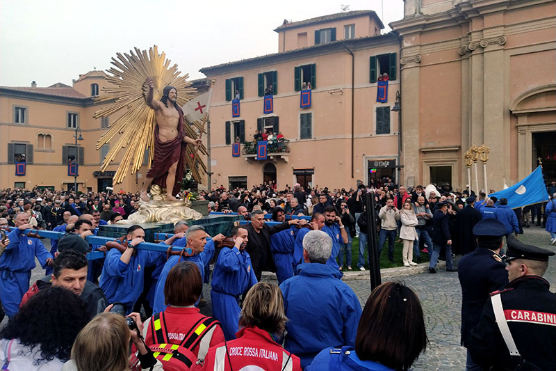 Processione Pasqua 2024Tarquinia - Cristo Risorto
