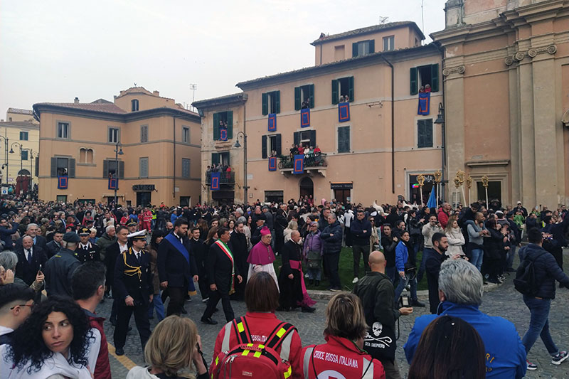 Processione Pasqua 2024Tarquinia - Cristo Risorto
