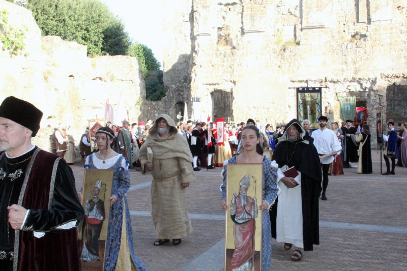 Palio dei Borgia 24 - Nepi: Corteo storico