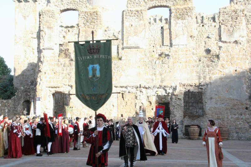 Palio dei Borgia 24 - Nepi: Corteo storico