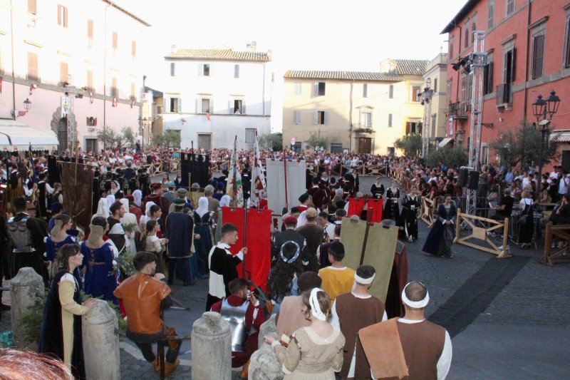 Palio dei Borgia 24 - Nepi: Corteo storico