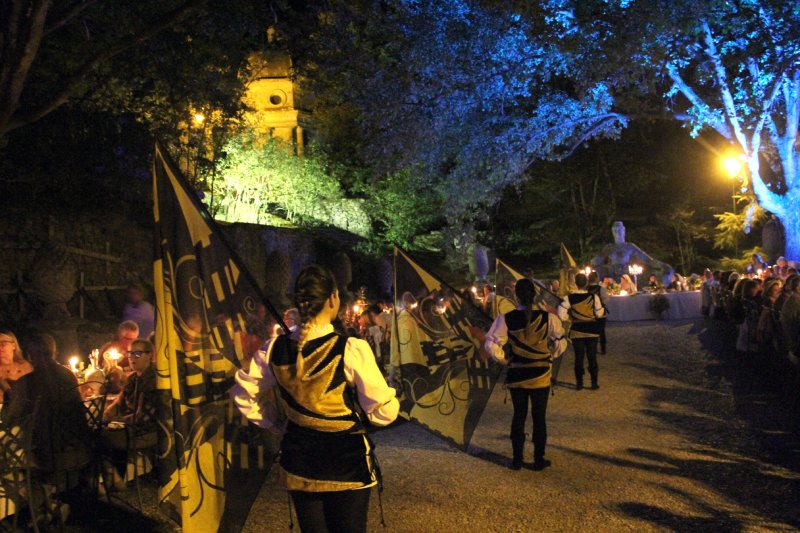 La corte Orsini alla tavola del Sacro Bosco