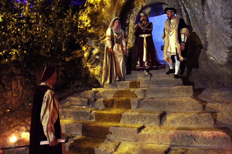 La corte Orsini alla tavola del Sacro Bosco