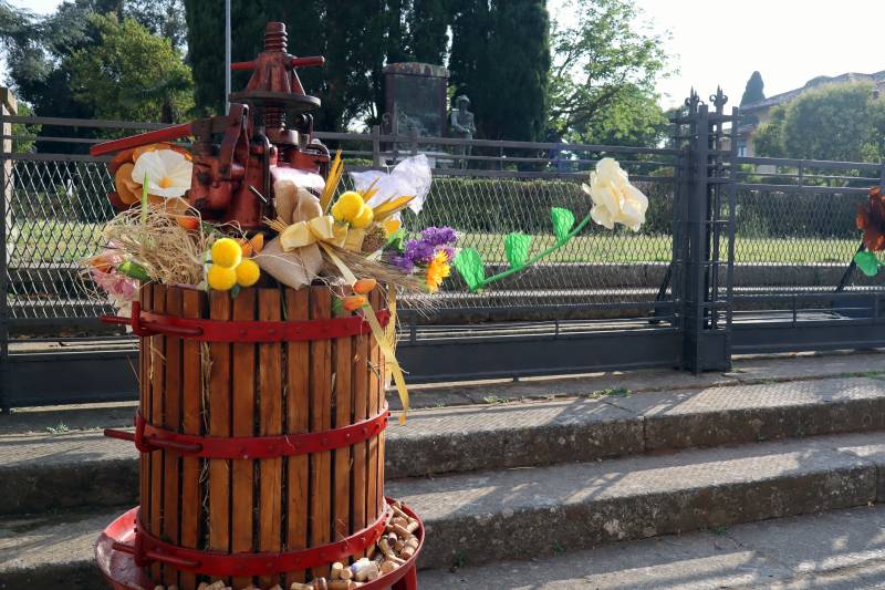 Fiori alla finestra cene in piazza 2025 - Vetralla