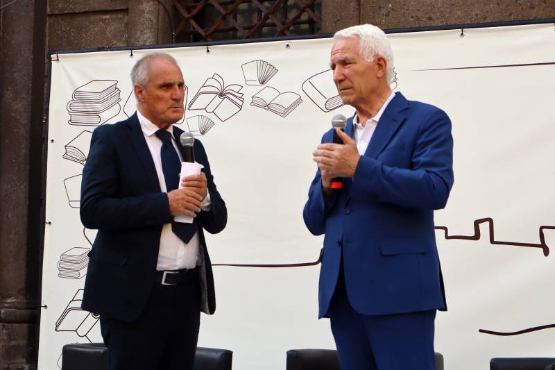 Fiori alla finestra cene in piazza 2025 - Vetralla