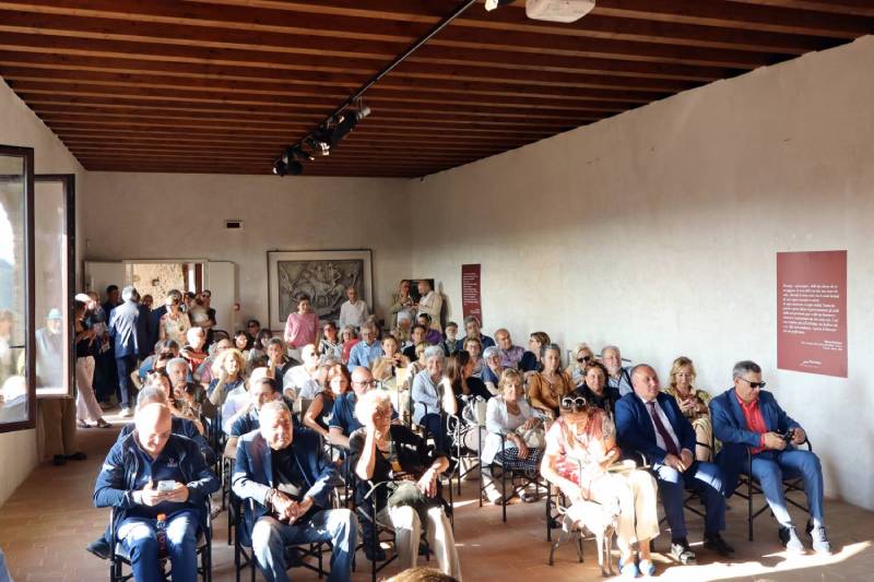 “Poesia, Potere, Ironia” Larraz inaugurazione