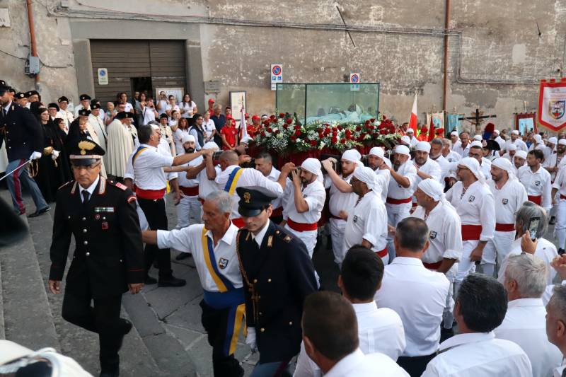 Ritorno in Santuario del Corpo Santa Rosa 