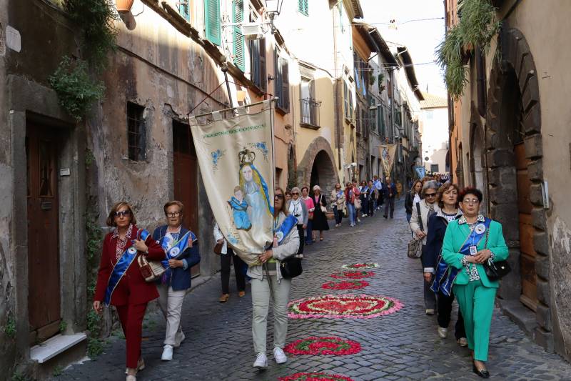 Vetralla in fiore - Vie Giubileo - Madonnna Carmelo