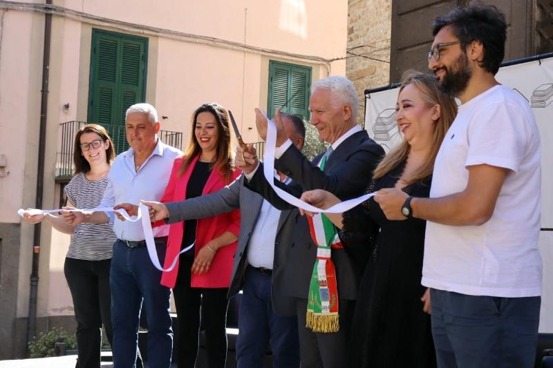 L'estate vetrallese al via tra libri, fiori e cene in piazza